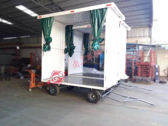 平板车 2吨白色雨篷18新利LUCK官网(中国)股份有限公司