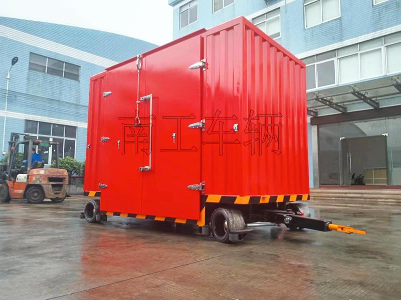 3吨双牵引箱式18新利LUCK官网(中国)股份有限公司 无动力叉车牵引工具拖车